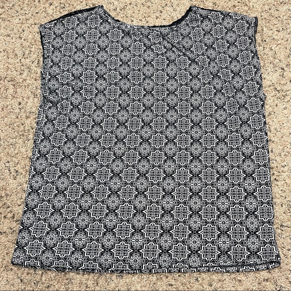 WOMEN’S ANN TAYLOR LOFT VINTAGE SOFT BLOUSE - Picture 2 of 3